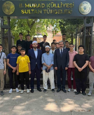 Konyalı hafızlardan, Bursa ziyareti