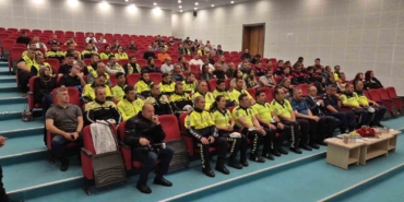 Tekirdağ’da motosiklet sürücülerine "güvenli sürüş" eğitimi