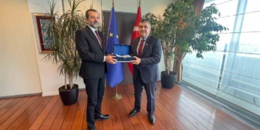 Başkan Işık Gürsu’dan Avrupa’ya çıkarma yaptı