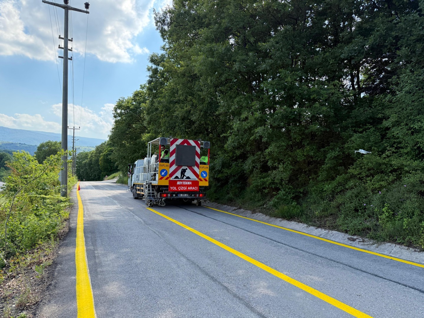 50 bin metrekare yol çizgi çalışması tamamlandı