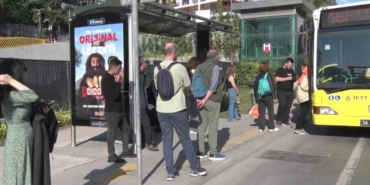 İBB’den alacaklarını tahsil edemeyen Özel Halk Otobüsleri kontak kapama eylemi gerçekleştirdi