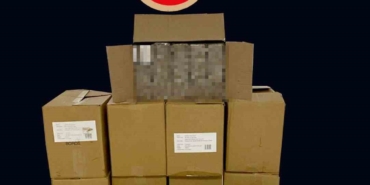 Kocaeli’de 150 bin adet doldurulmuş makaron ele geçirildi