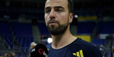 Melih Mahmutoğlu: "Avrupa’nın en iyi basketbolunu oynayarak şampiyonluğu hak ettik"