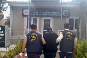 "Eşin kaçakçı" yalanıyla 1 milyon dolandıran şahıs, jandarmanın nefes kesen operasyonuyla yakalandı