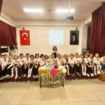 Hayrabolu’da minik yüreklerden Anneler Günü videosu