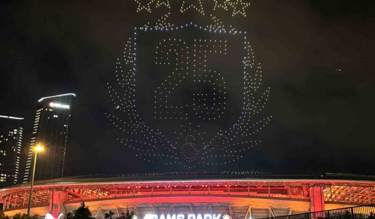 Galatasaray’dan dron şov