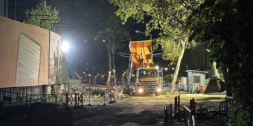 Sarıyer’de çöken yolda yapılan onarım çalışmaları gece boyu devam etti