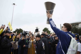 Euroleague şampiyonu Fenerbahçe, İstanbul’a döndü