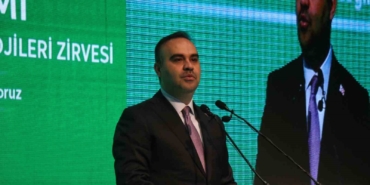 Sanayi ve Teknoloji Bakanı Kacır: "2030’a kadar seviye 3 yerli otonom aracın ülkemizde üretilmesini hedefliyoruz"