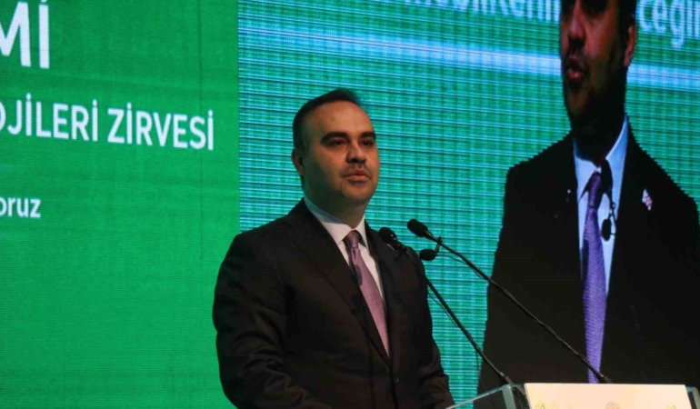 Sanayi ve Teknoloji Bakanı Kacır: "2030’a kadar seviye 3 yerli otonom aracın ülkemizde üretilmesini hedefliyoruz"