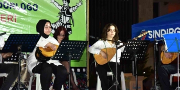 Sındırgı’da "Hayat Boyu Öğrenme Haftası" sergisi açıldı