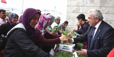 Nilüfer’de 310 bin fide vatandaşlarla buluşuyor