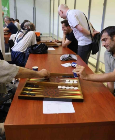 Bursa’da zarlar eşitlik için atıldı