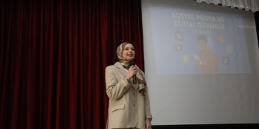 İnegöl’deki Öğrencilere "Dijital Güvenlik" Semineri