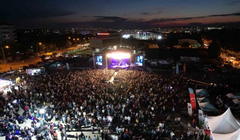 Nilüfer’de Karadeniz Festivali coşkusu