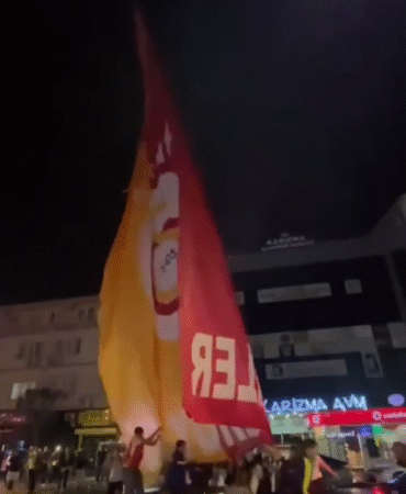 Yalova’da Galatasaray bayraklarına saldıran 3 Fenerbahçe taraftarına gözaltı