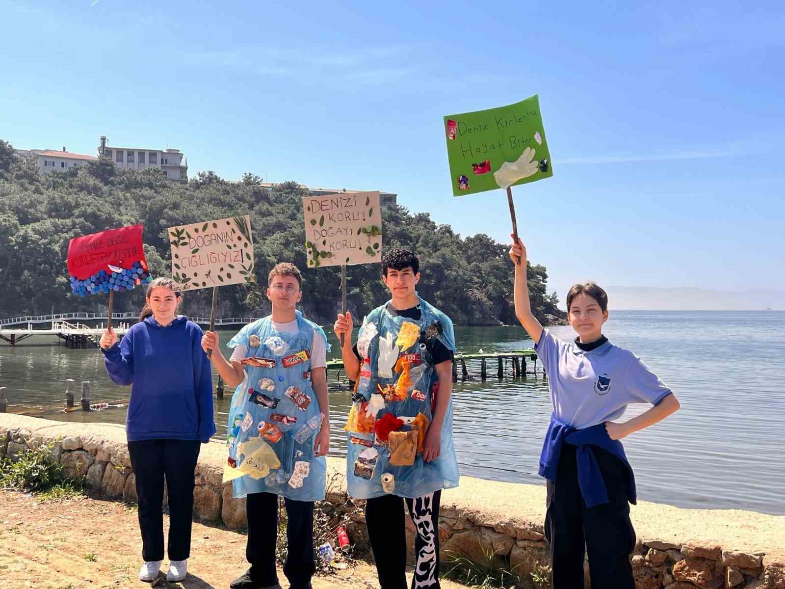 Heybeliada öğrencilerinden çevre koruma çağrısı