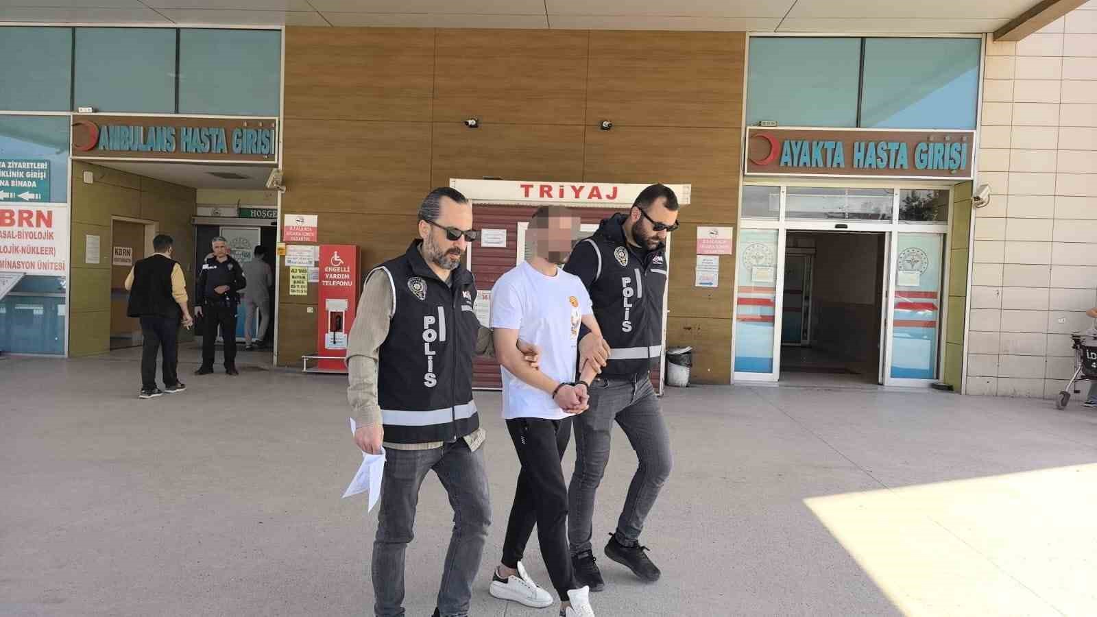 Kuyumcuya sahte altın satıp dolandıran şüpheli yakalandı