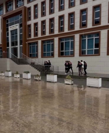 Yalova merkezli 6 ilde siber dolandırıcılık operasyonunda 4 tutuklama