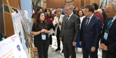 Lise öğrencileri, teknoloji projeleriyle göz doldurdu