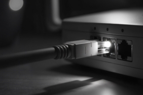 Telekom operatörüyle direkt fiber bağlantı