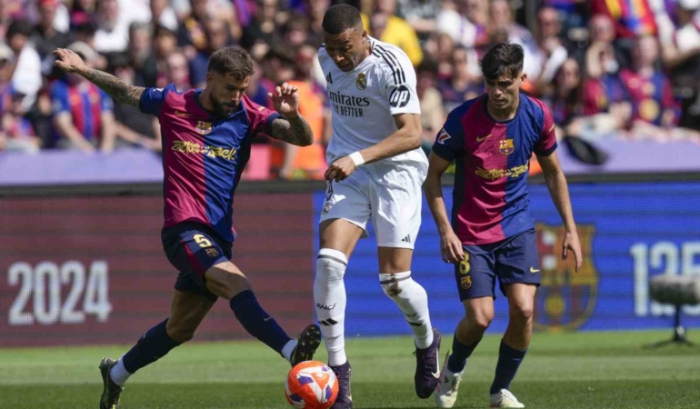 Barcelona, El Clasico’da kazandı, farkı 7’ye çıkardı