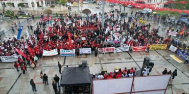 Bandırma’da 1 Mayıs kutlandı