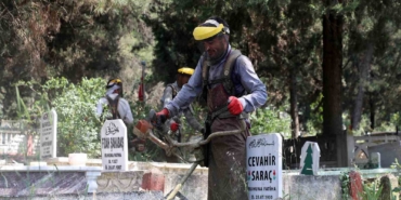 Sakarya’da mezarlıklar bayram ziyaretine hazırlanıyor