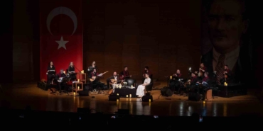 Büyükşehir’den "Âşık Mahzuni Şerif’i Anma" ve "Aşk Masalı" konserleri