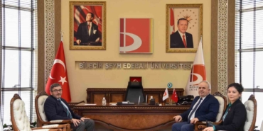 Üniversite sanayi iş birliği görüşüldü