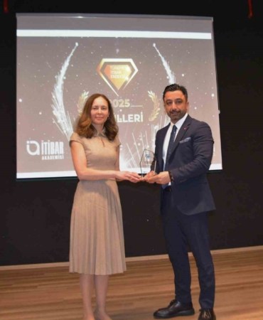 Aksa Doğalgaz’a ‘Enerji Sektörünün En İtibarlı Markası’ ünvanı