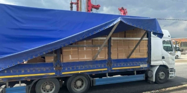 Bursa’da kaçak alkol ve tütün operasyonu: Milyonlarca makaron ve binlerce litre etil alkol ele geçirildi