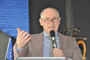 Prof. Dr. Fatih Konukcu: "Dünyanın en büyük problemi açlık"