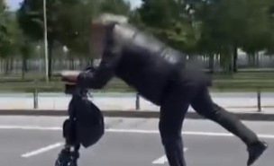 İstanbul’da tehlikeli scooter yolculuğu kamerada