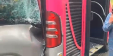 Beylikdüzü’nde metrobüs kazası: 2’si ağır 14 yaralı