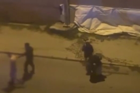 Avcılar’da dehşet anları kamerada: Kadını tekme tokat darbettiler