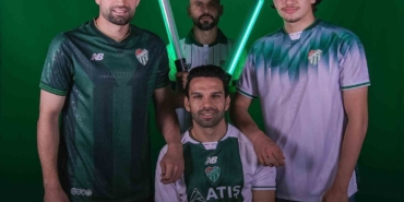 Enes Çelik: "Önce formalar, sonra transferler"