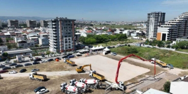 Gençler istedi, Başkan Bozbey temelini attı