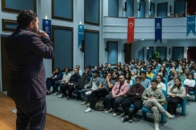 Gençler hayal kapılarını "Kılavuz Kariyer" ile aralayacak