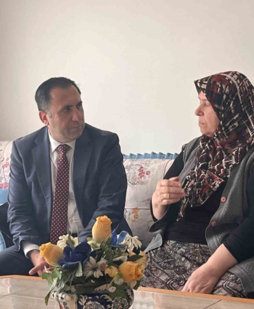 Şehit ailelerine vefa ziyareti