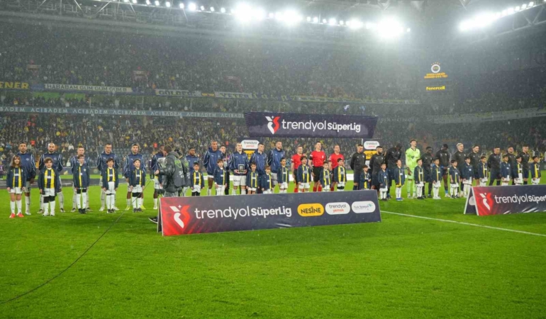 Başakşehir ile Fenerbahçe 22. randevuda