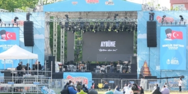 Kırklareli’nde Gençlik Haftasında "Aybüke: Öğretmen Oldum Ben" filmi gösterime sunuldu