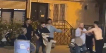 Maltepe’de iki grup arasında kavga: Sandalyeler havada uçuştu