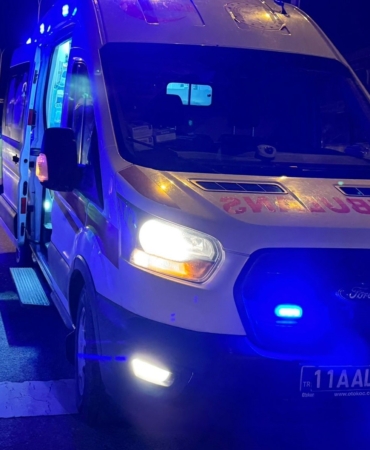Bilecik’te sırtında bıçaklanan şahıs ağır yaralandı