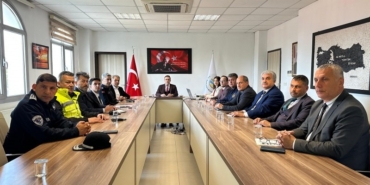 Burhaniye’de uyuşturucu ile mücadele toplantısı yapıldı