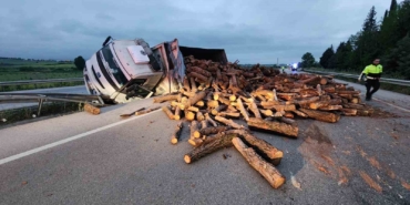 Bursa’da trafik kazası: 3 yaralı