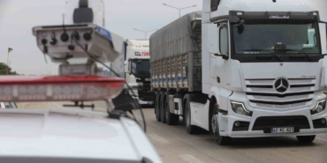 Bu radar çok can yakıyor...Aynı anda 4 araca ceza yazıyor