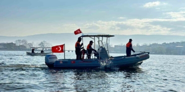 Bursa’da Uluabat Gölü’nde büyük operasyon...30 kişi suçüstü yakalandı