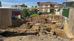 Sancaktepe’de inşaat alanında toprak kayması: 3 işçi kurtarıldı