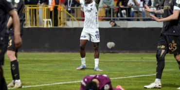 Trendyol Süper Lig: Kasımpaşa: 1 - Trabzonspor: 1 (Maç sonucu)